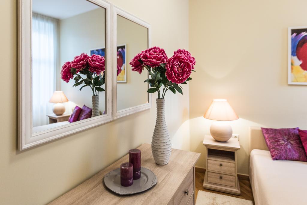 Riga Lux Apartments - Ernesta, Free Parking Esterno foto